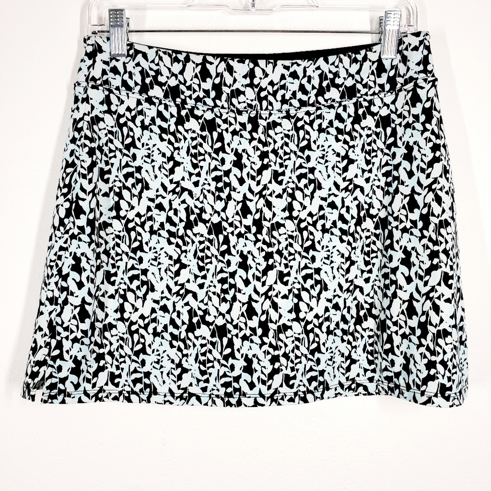 TRANQUILITY ABSTRACT SKORT - Picture 1 of 4